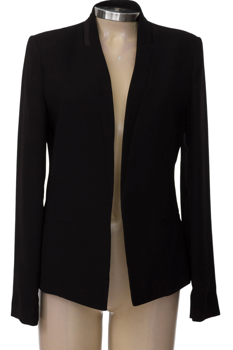 Chaqueta / Abrigo color Negro - MNG