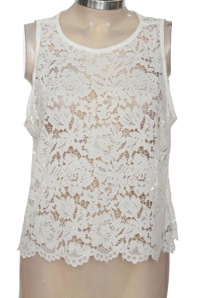 Top / Camiseta color Blanco - Basement