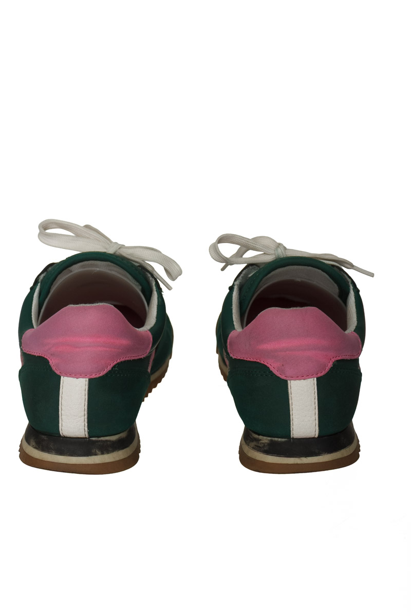 Zapatos color Verde - Parfois