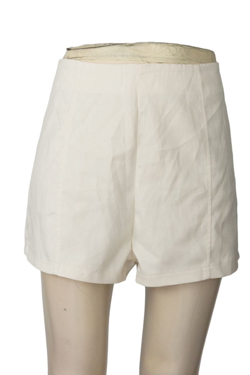 Falda color Beige - Closeando