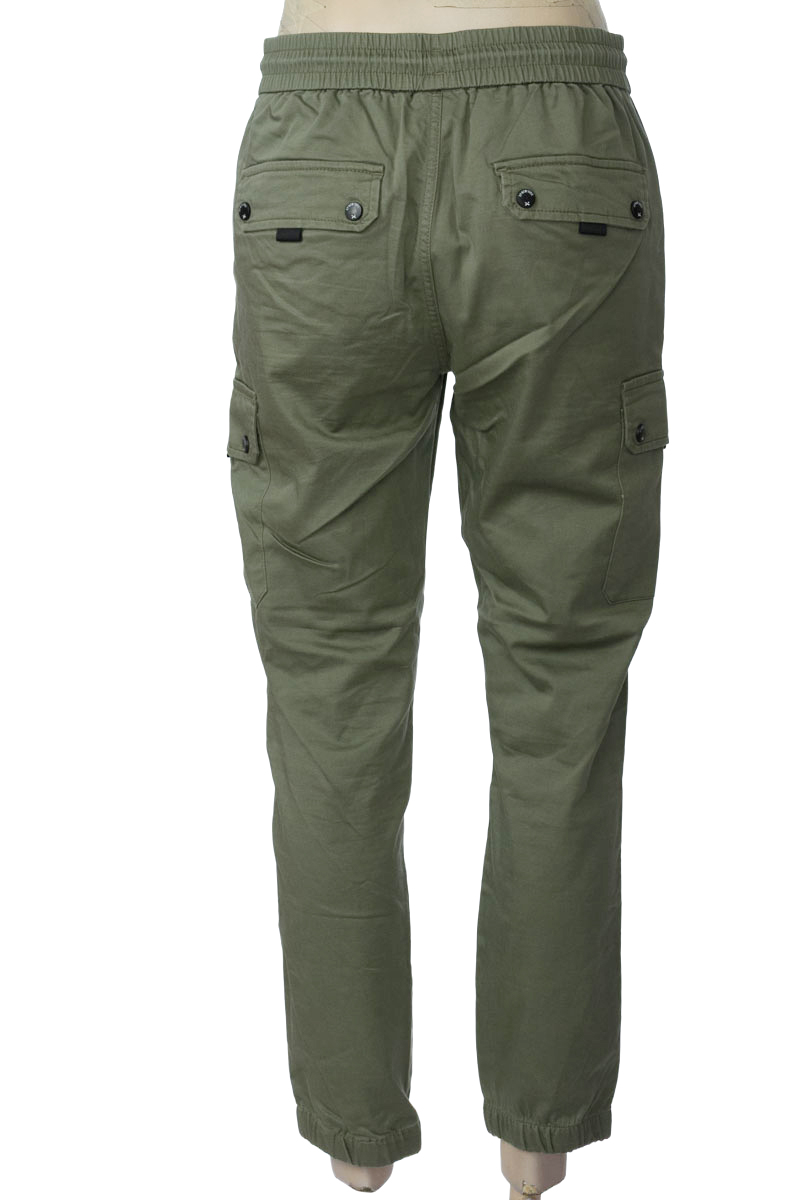 Pantalones color Verde - XIOS