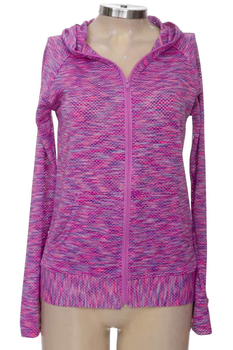 Ropa Deportiva / Salida de Baño color Lila - Closeando