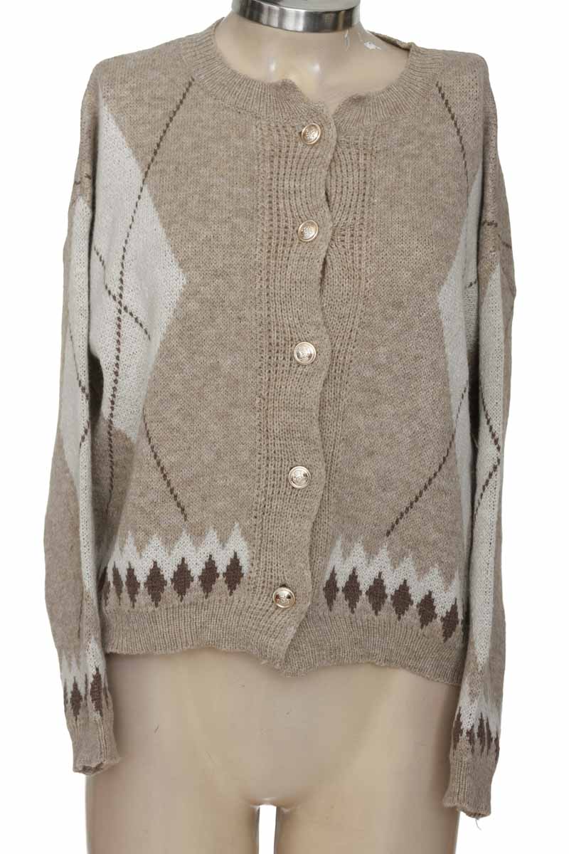 Sweater color Beige - Closeando