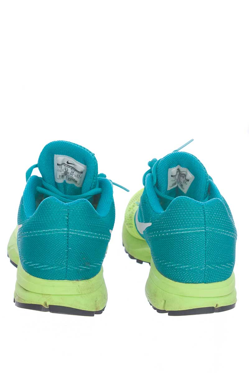 Zapatos color Verde - Nike