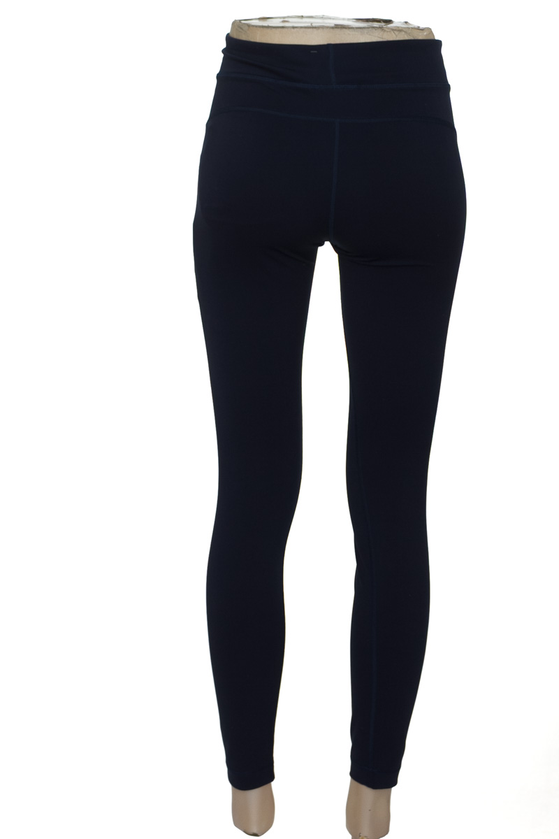 Ropa Deportiva / Salida de Baño color Azul - Under Armour