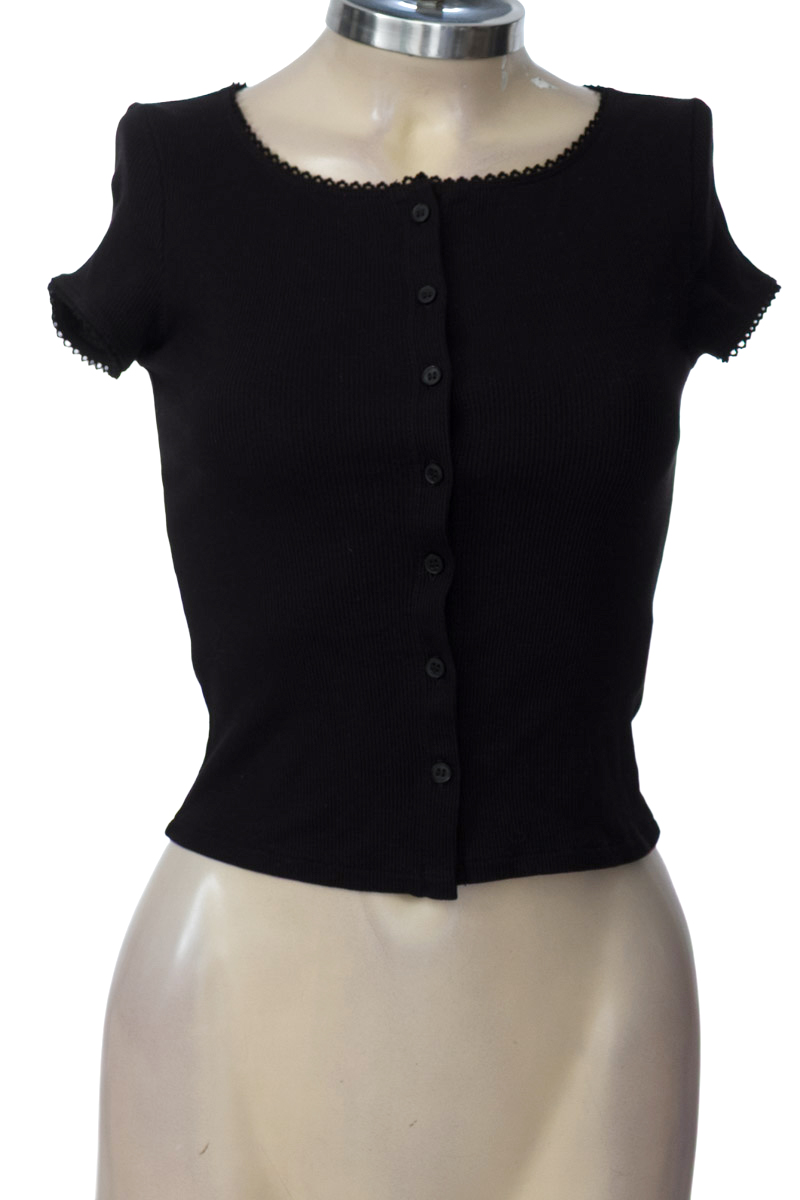 Top / Camiseta color Negro - Divided by H&M