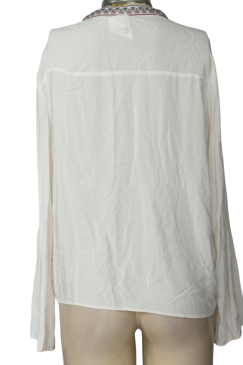 Blusa color Blanco - Arkitect
