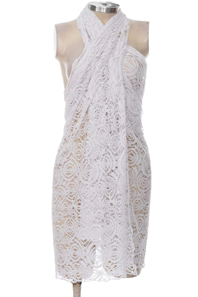 Ropa Deportiva / Salida de Baño color Blanco - Verano L&D