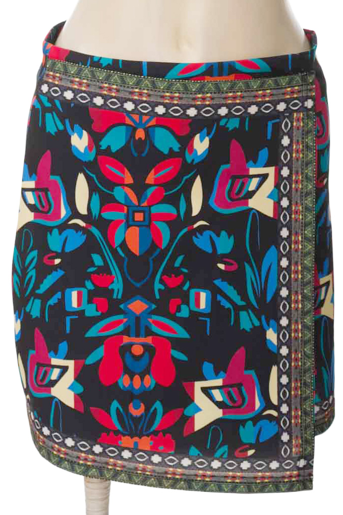 Falda color Negro - Closeando