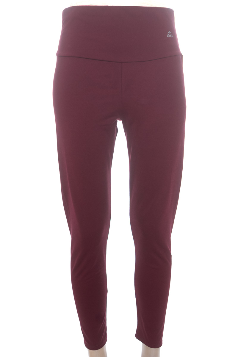 Ropa Deportiva / Salida de Baño color Vinotinto - Tania 
