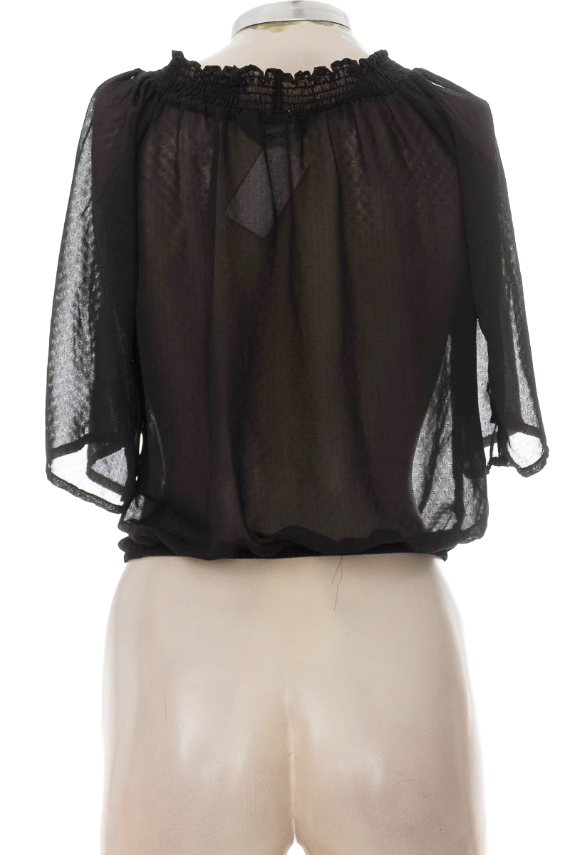 Blusa color Negro - RAGGED