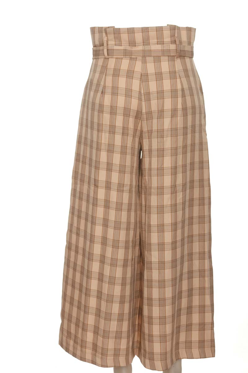 Pantalones color Beige - Closeando