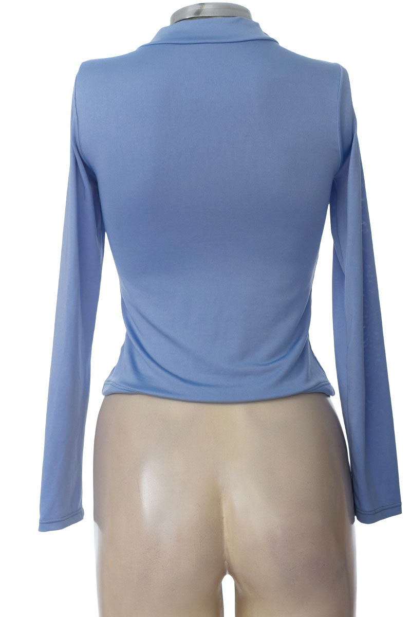 Top / Camiseta color Azul - Closeando