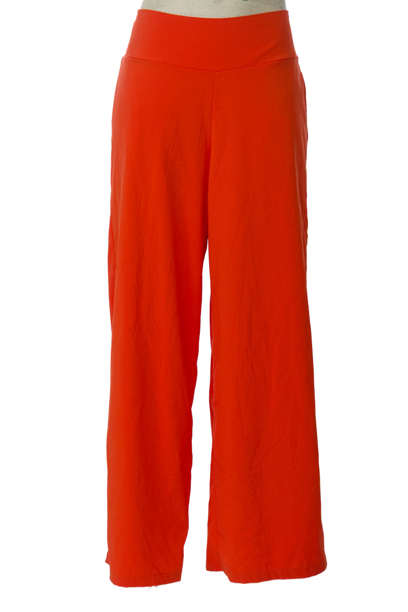 Pantalones color Naranja - Closeando