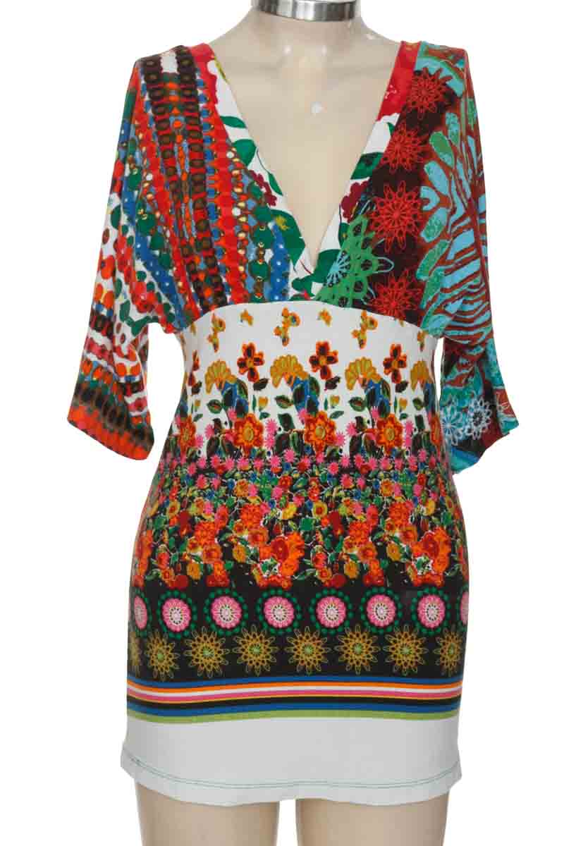 Vestido / Enterizo color Estampado - Desigual