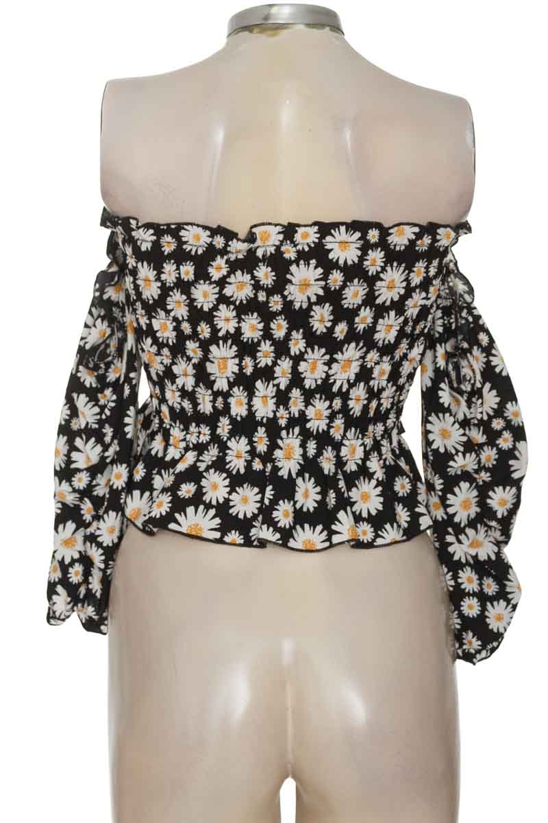 Top / Camiseta color Negro - Fashion Paris