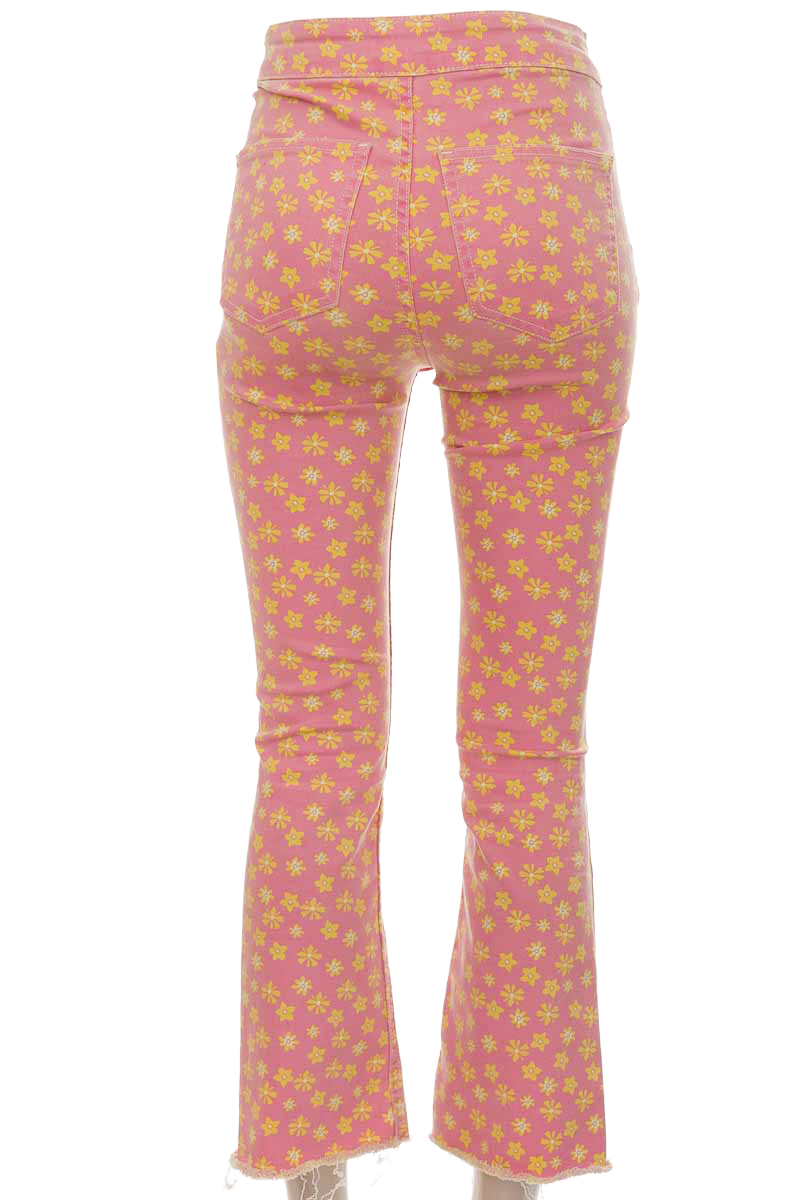 Pantalones color Rosado - Zara