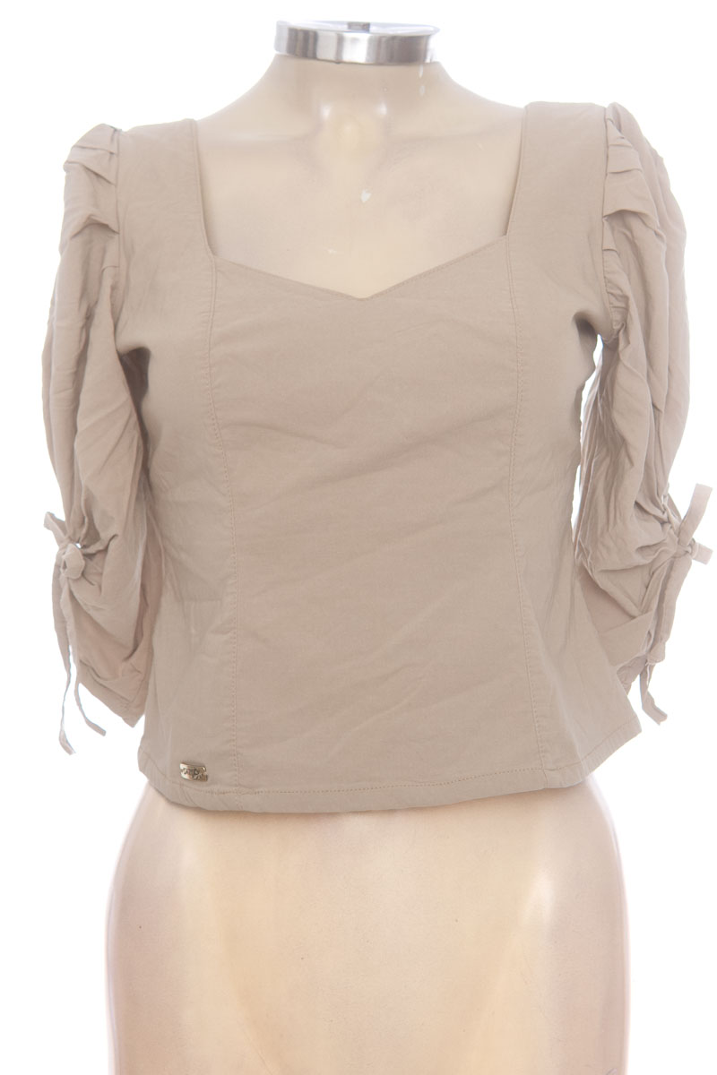 Blusa color Beige - Closeando