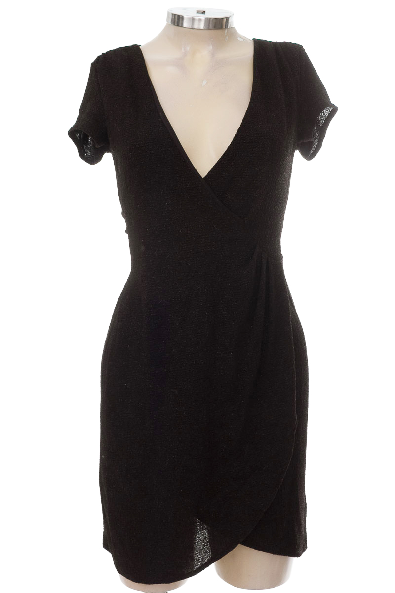 Vestido / Enterizo color Negro - Bershka