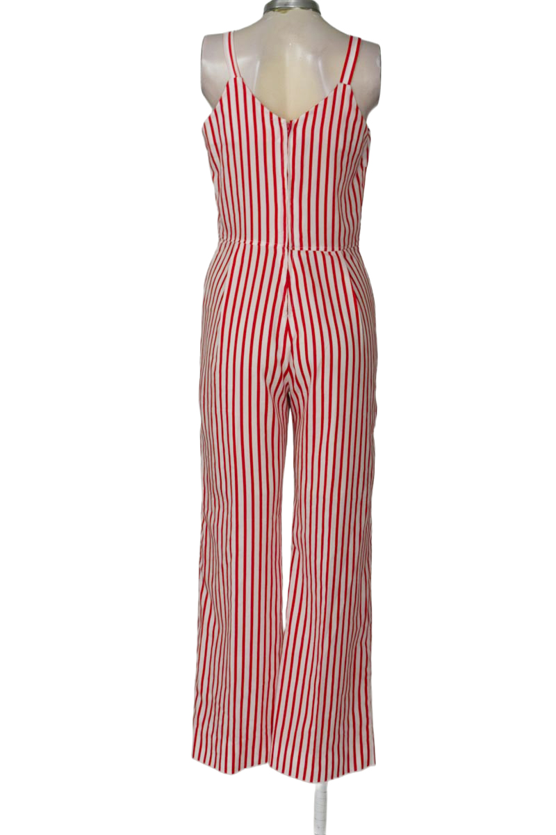 Vestido / Enterizo color Rojo - Closeando