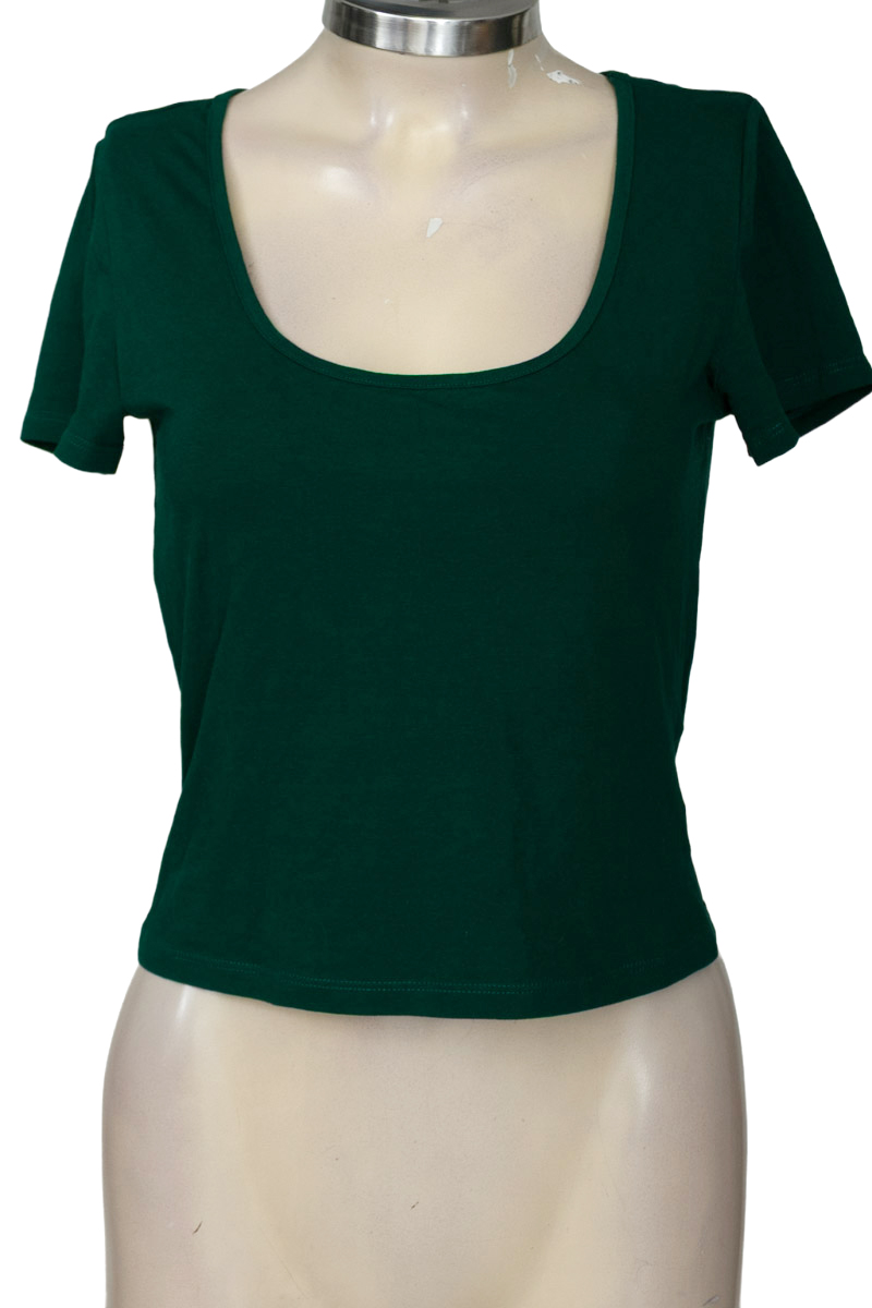 Top / Camiseta color Verde - Divided by H&M