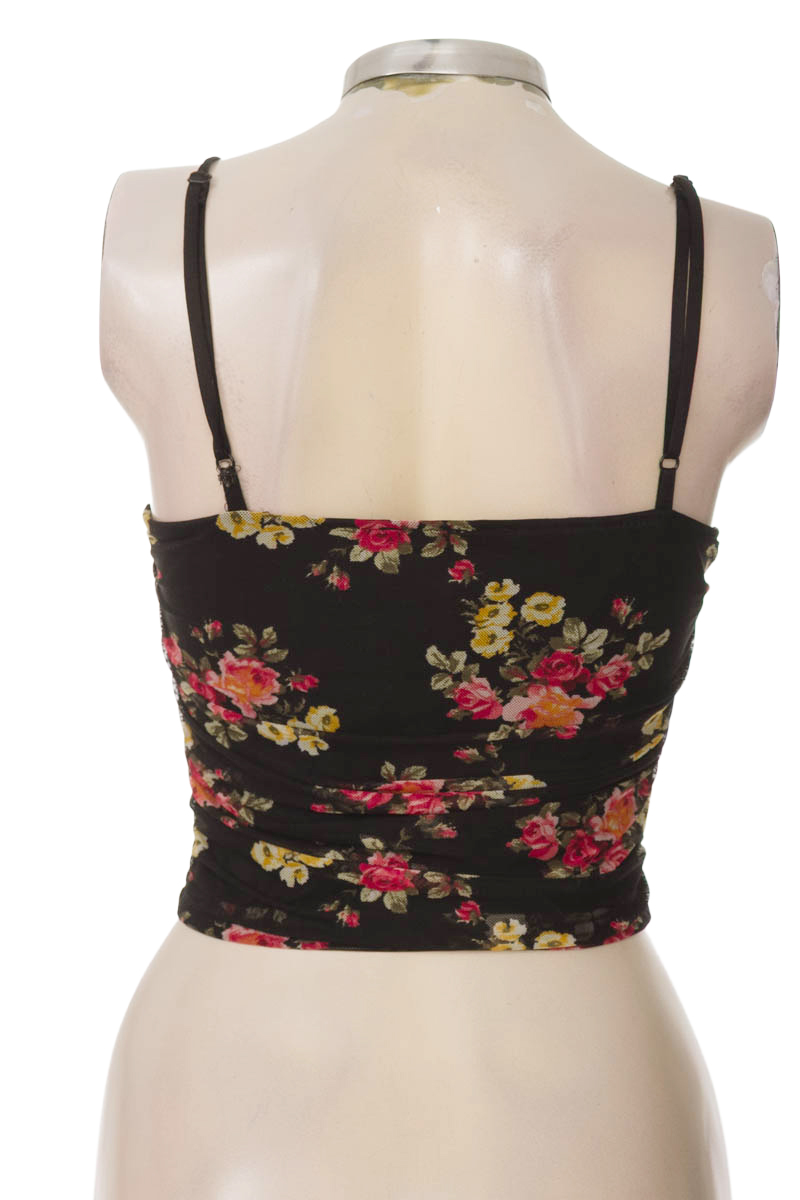 Top / Camiseta color Negro - Moa Moa