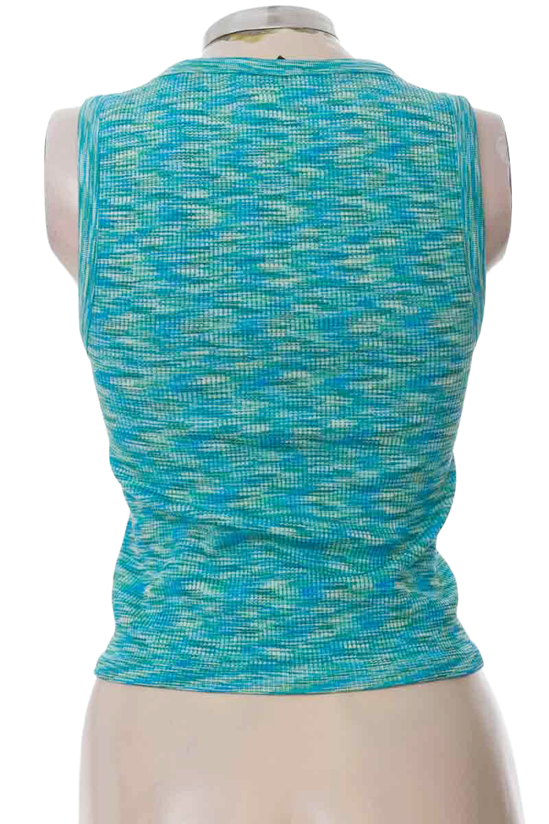 Top / Camiseta color Aguamarina - Forever 21