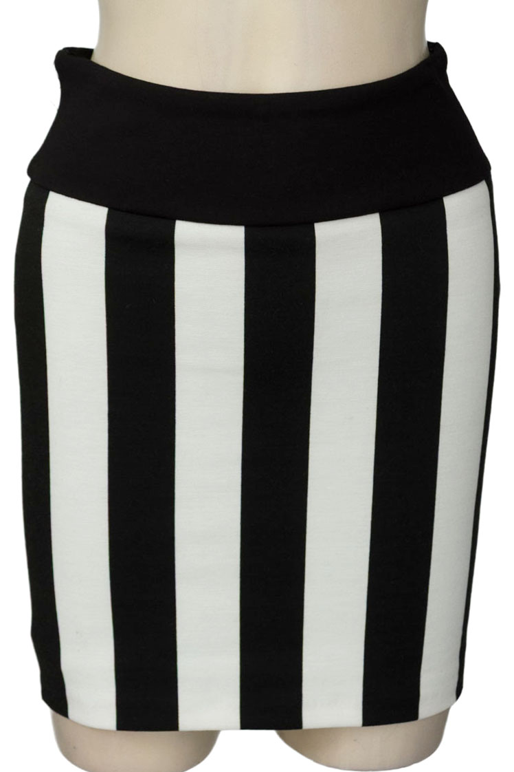 Falda color Negro - MNG