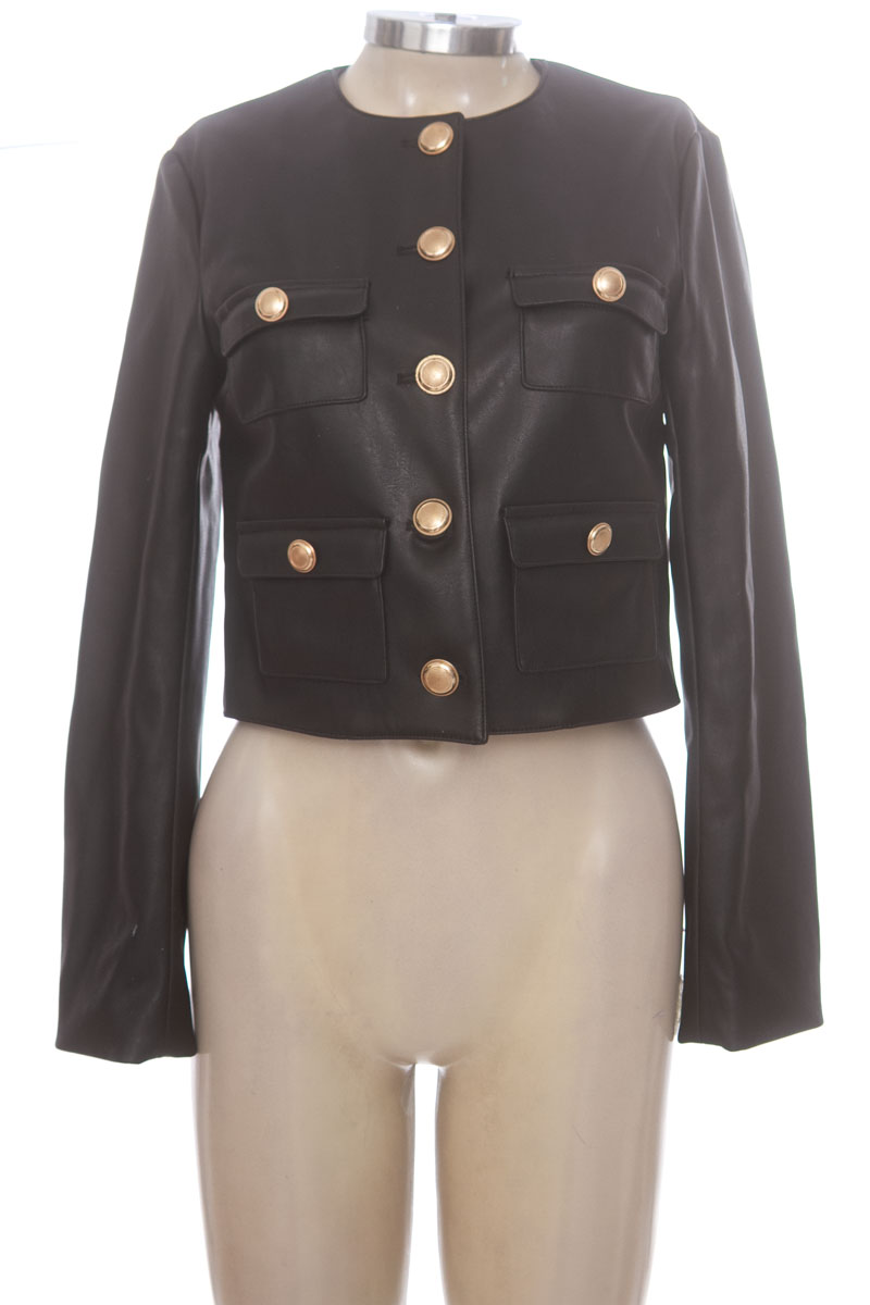 Chaqueta / Abrigo color Negro - Divided by H&M