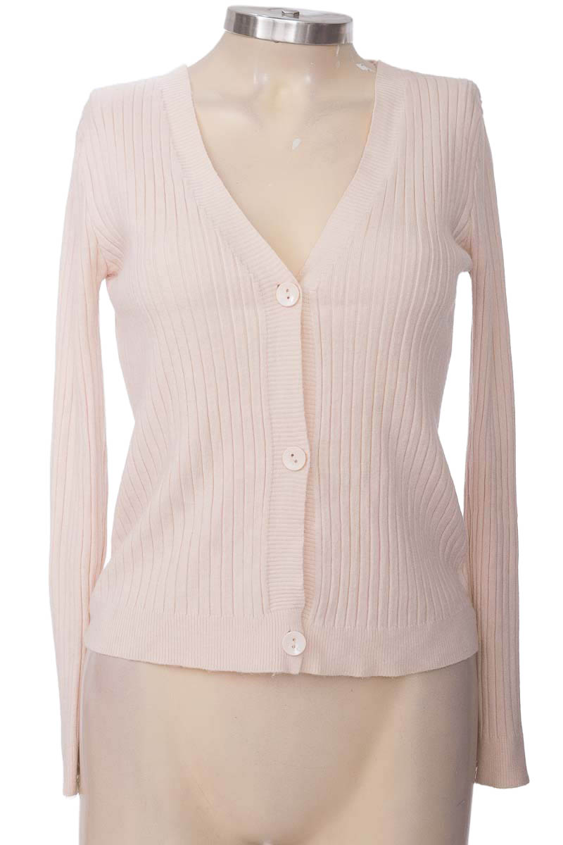 Sweater color Rosado - Closeando