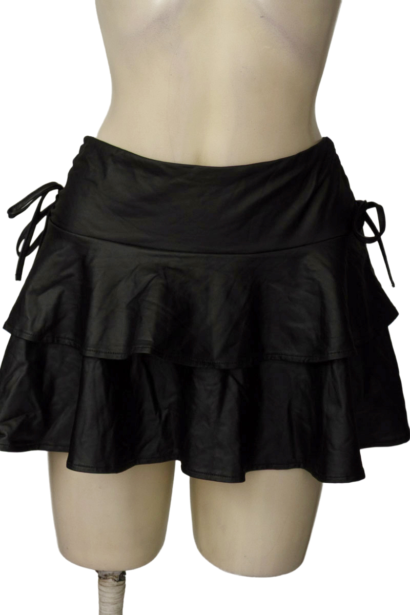 Falda color Negro - Closeando