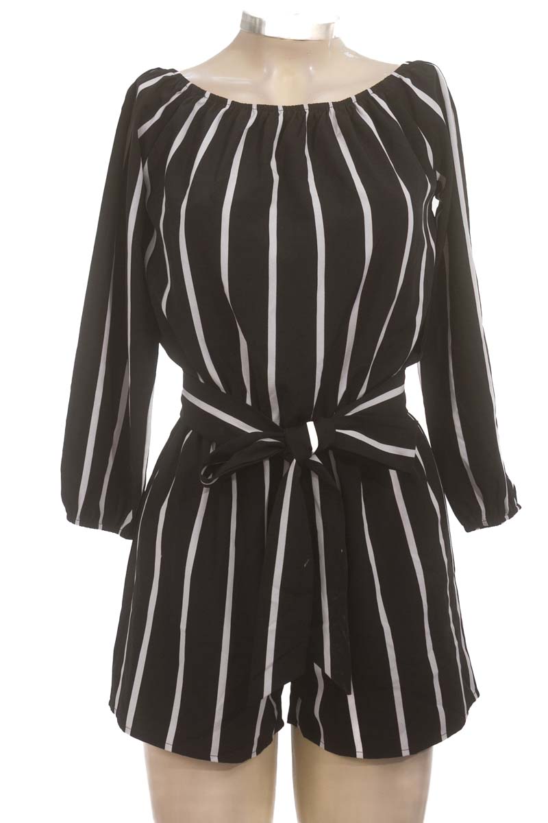 Vestido / Enterizo color Negro - MISSMOLY