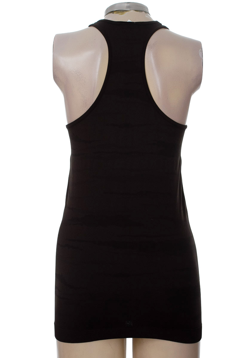 Ropa Deportiva / Salida de Baño color Negro - Domyos