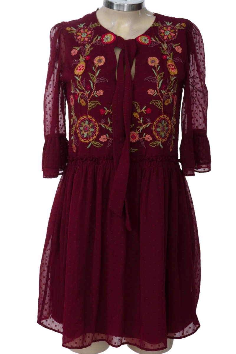 Vestido / Enterizo color Vinotinto - Zara