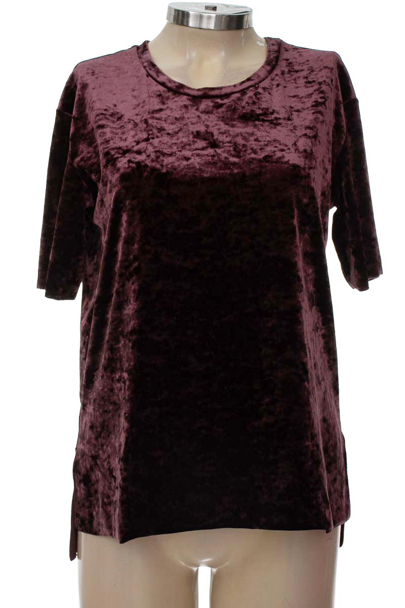 Top / Camiseta color Morado - Bershka