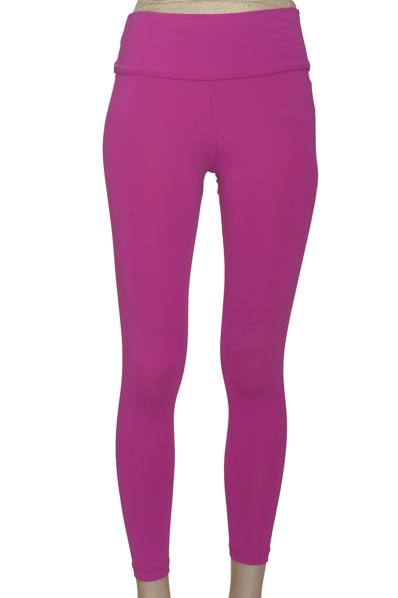 Ropa Deportiva / Salida de Baño color Fucsia - Closeando