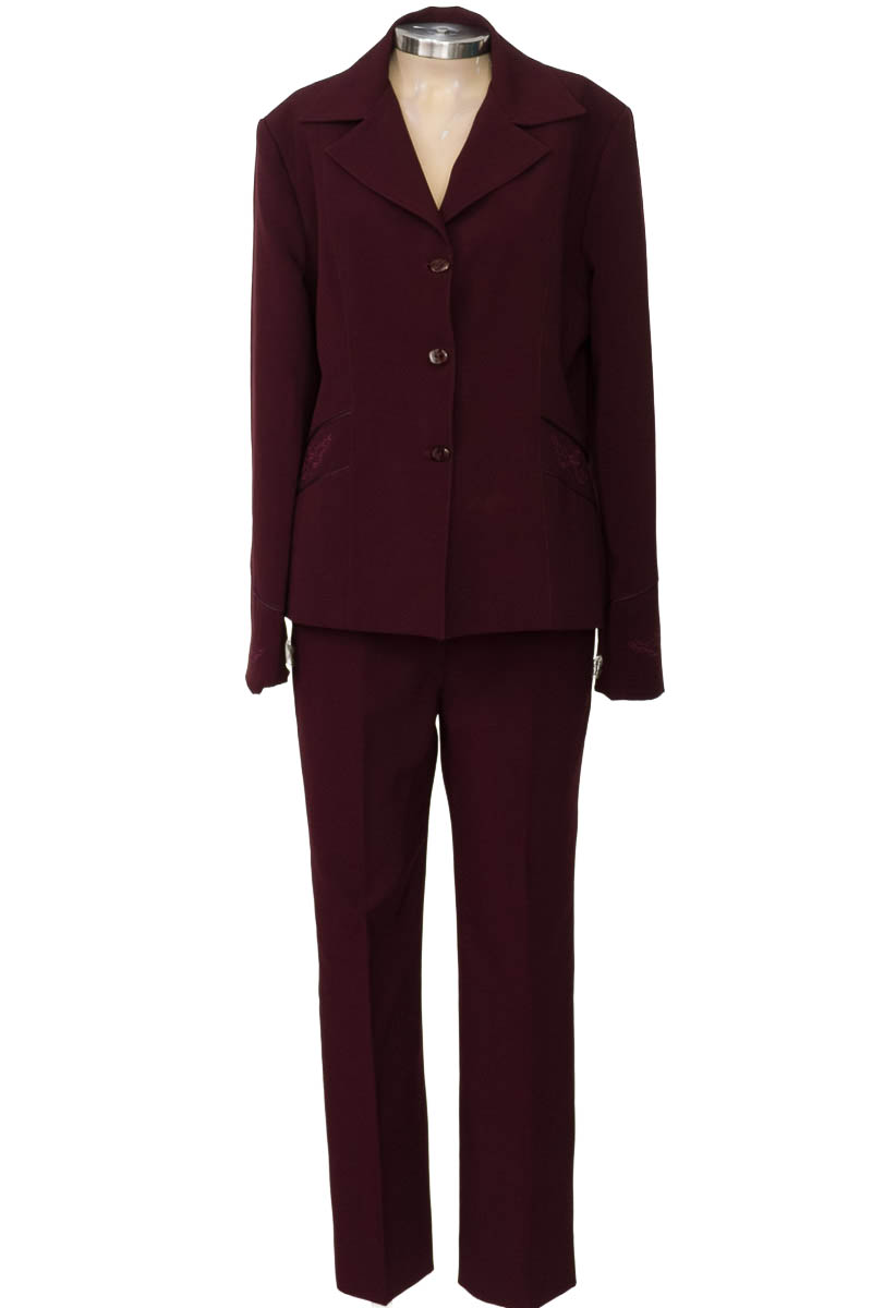 Vestido / Enterizo color Morado - Lelo´s