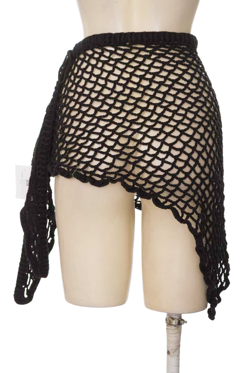 Ropa Deportiva / Salida de Baño color Negro - Closeando