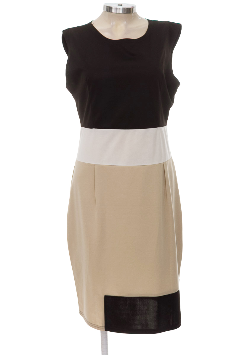 Vestido / Enterizo color Beige - Yilijuam