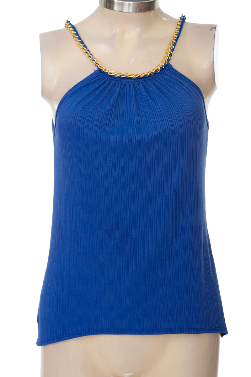 Top / Camiseta color Azul - Closeando