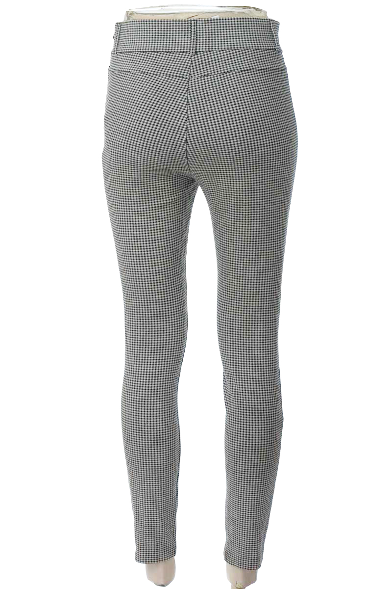 Pantalones color Gris - Zara