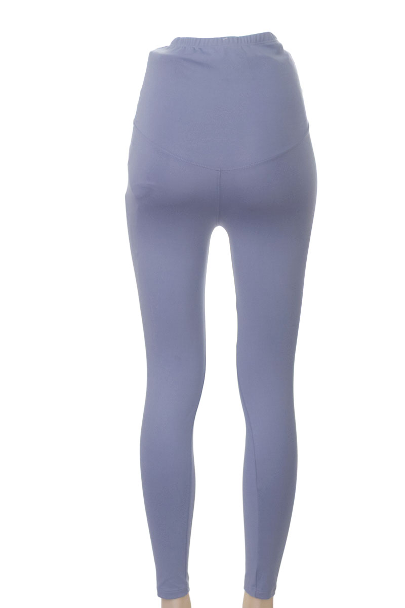 Ropa Deportiva / Salida de Baño color Azul - Closeando