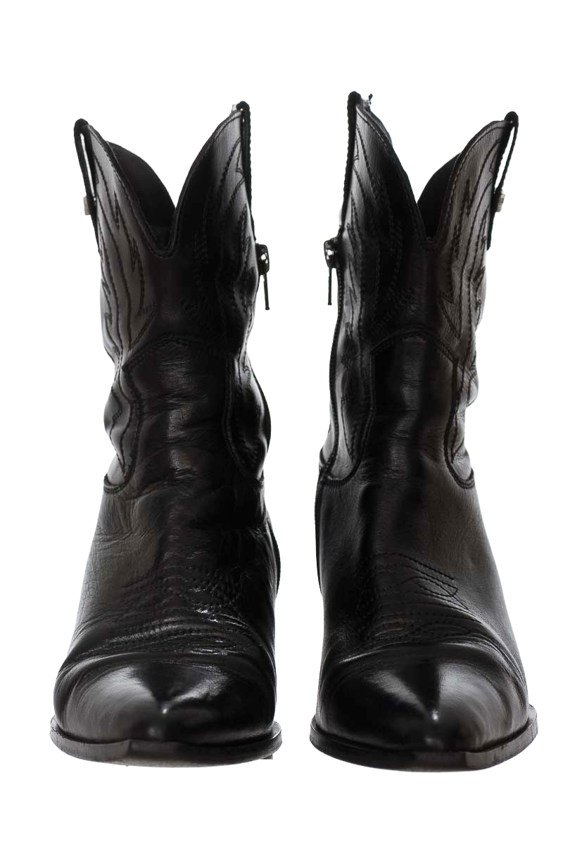 Zapatos color Negro - Closeando