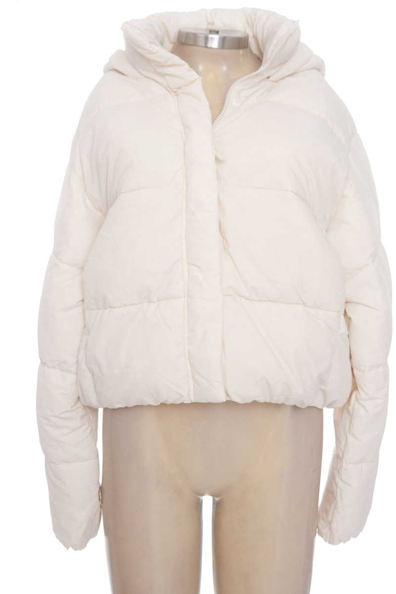 Chaqueta / Abrigo color Beige - Divided by H&M