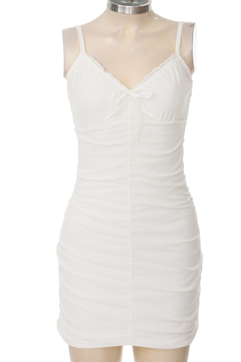 Vestido / Enterizo color Blanco - H&M