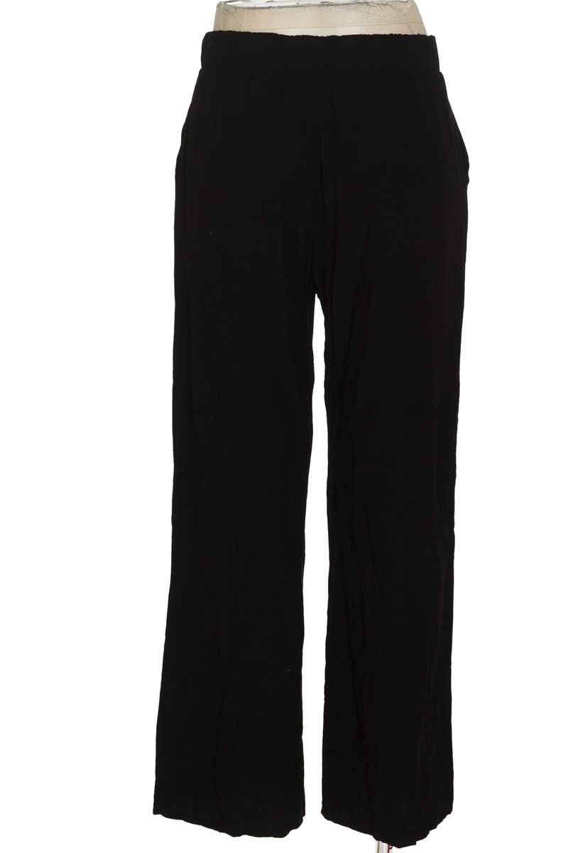 Pantalones color Negro - Gef