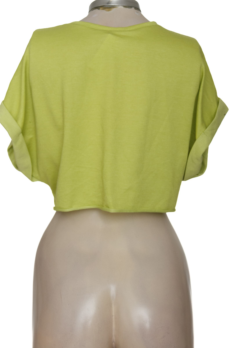 Top / Camiseta color Verde - Real Human