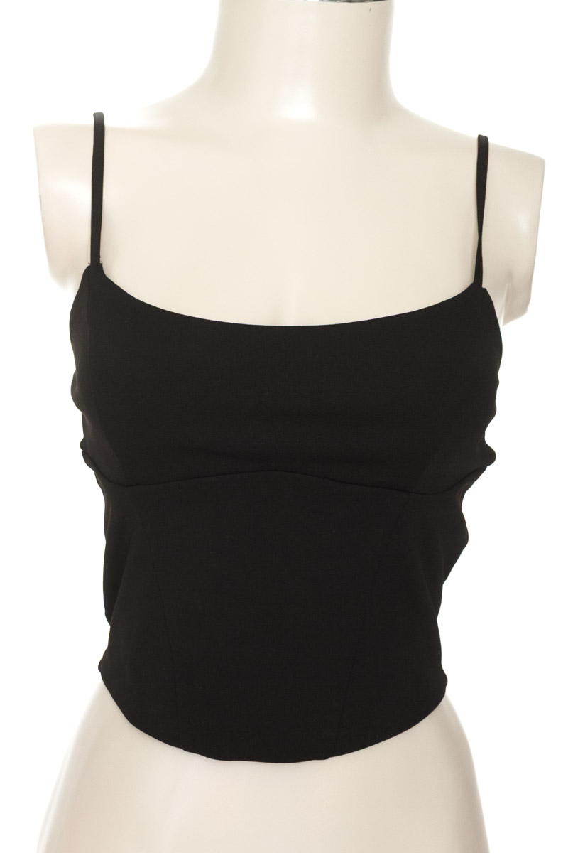 Top / Camiseta color Negro - Forever 21