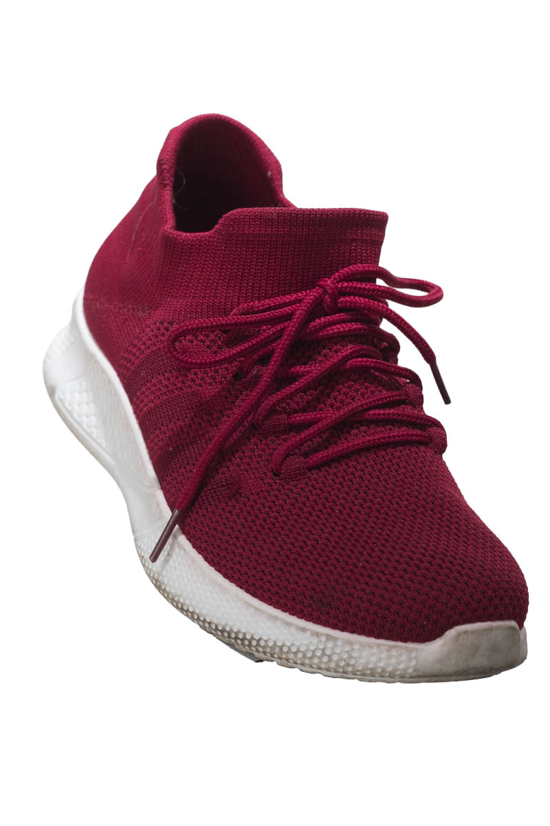 Zapatos color Vinotinto - Closeando