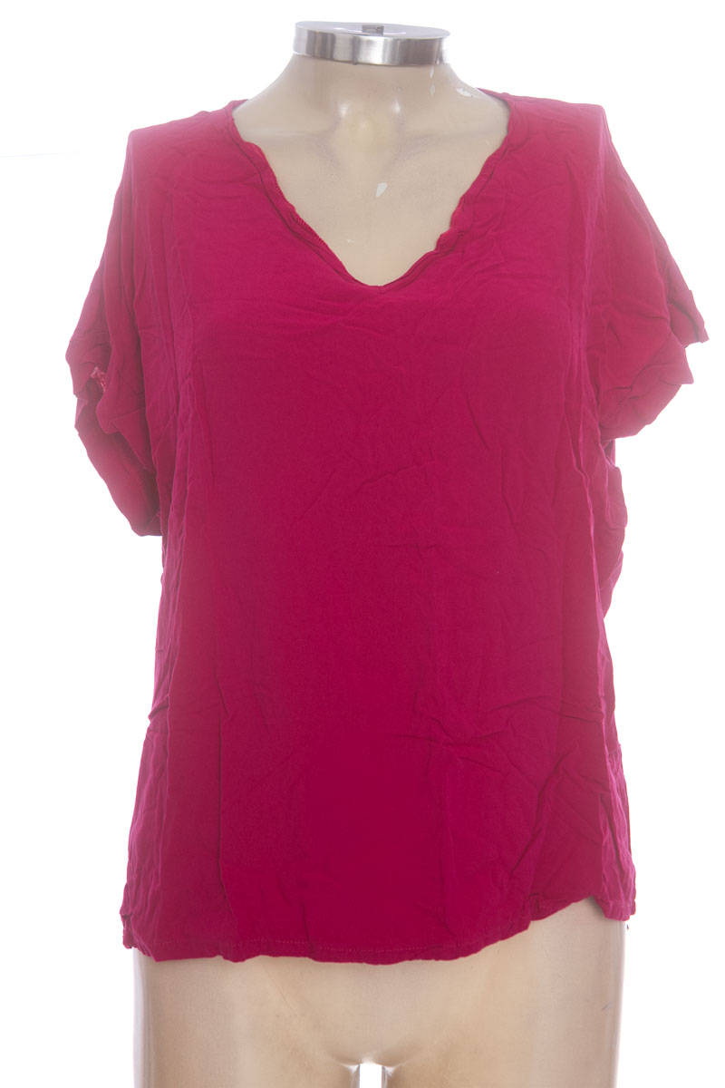 Blusa color Fucsia - Closeando